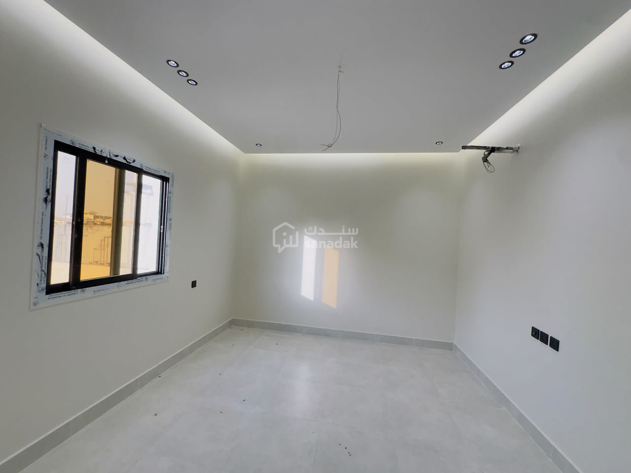 img-1