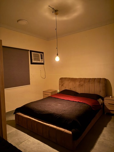img-1