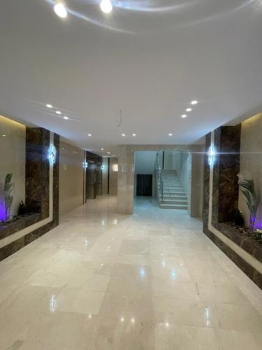 img-1