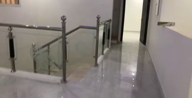 img-1