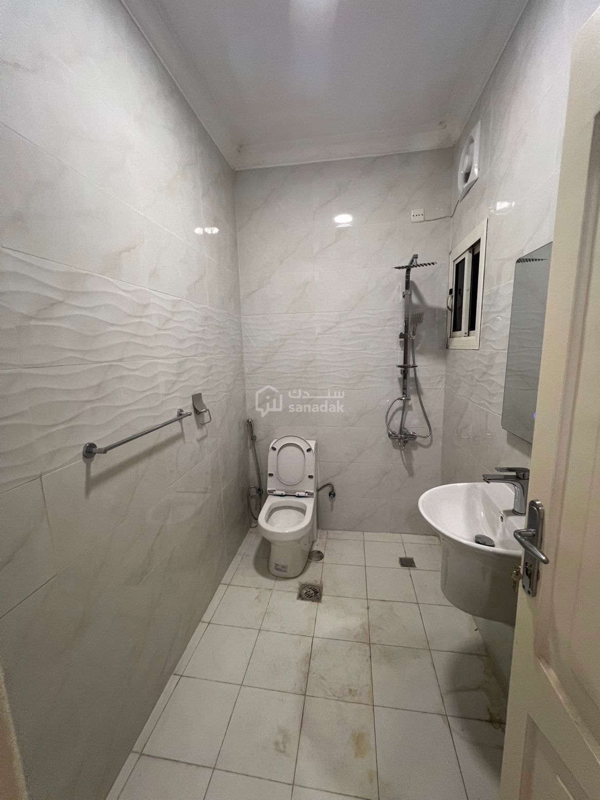 img-1