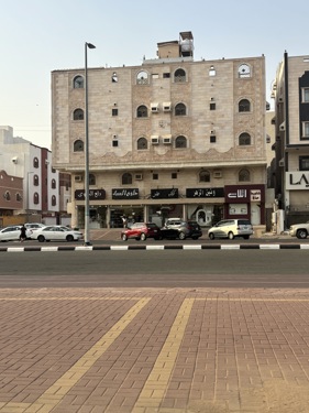 img-1