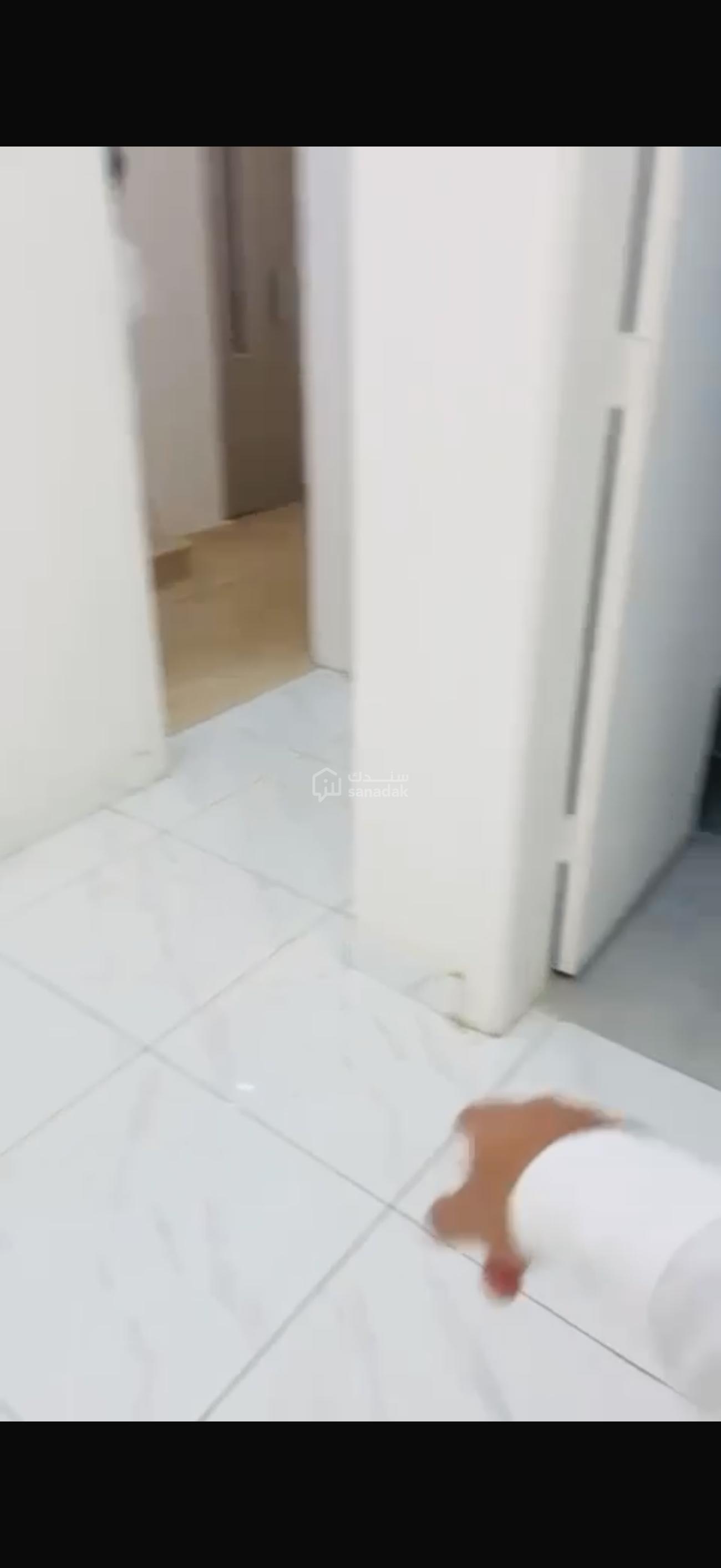 img-0
