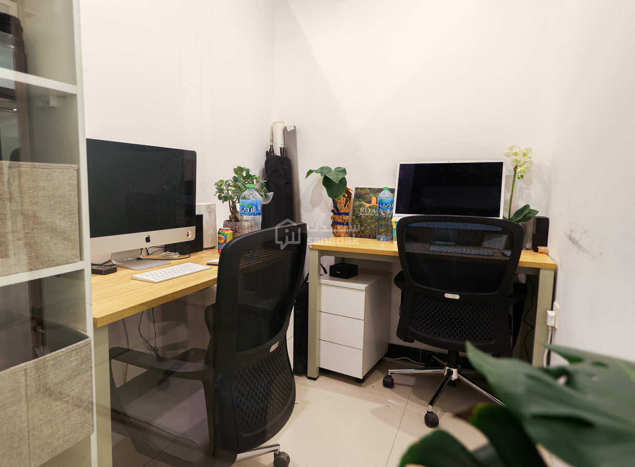 img-1