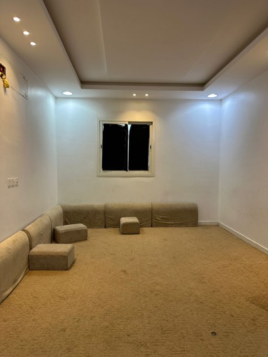 img-1