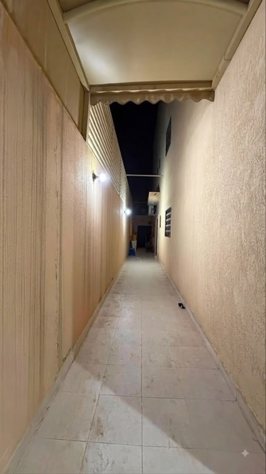 img-0