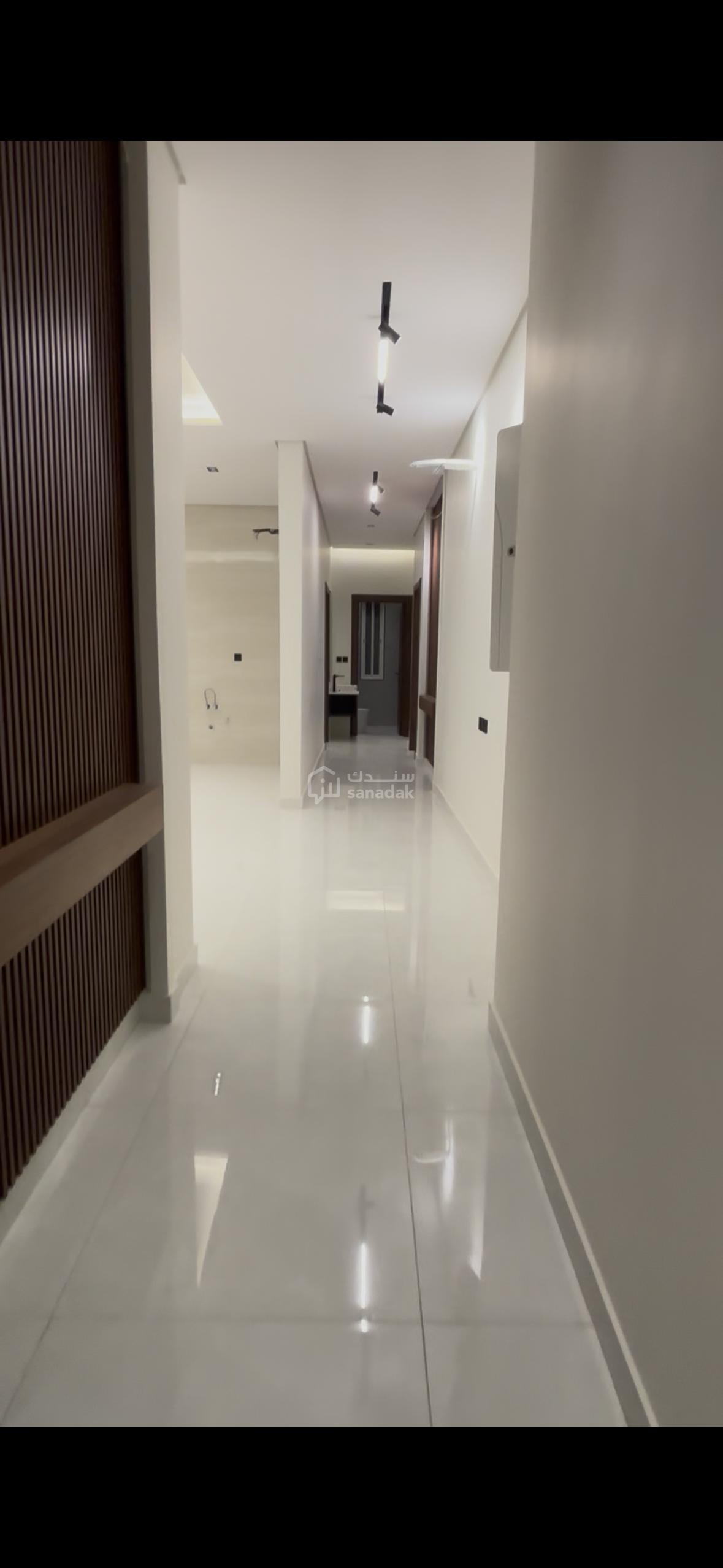 img-1