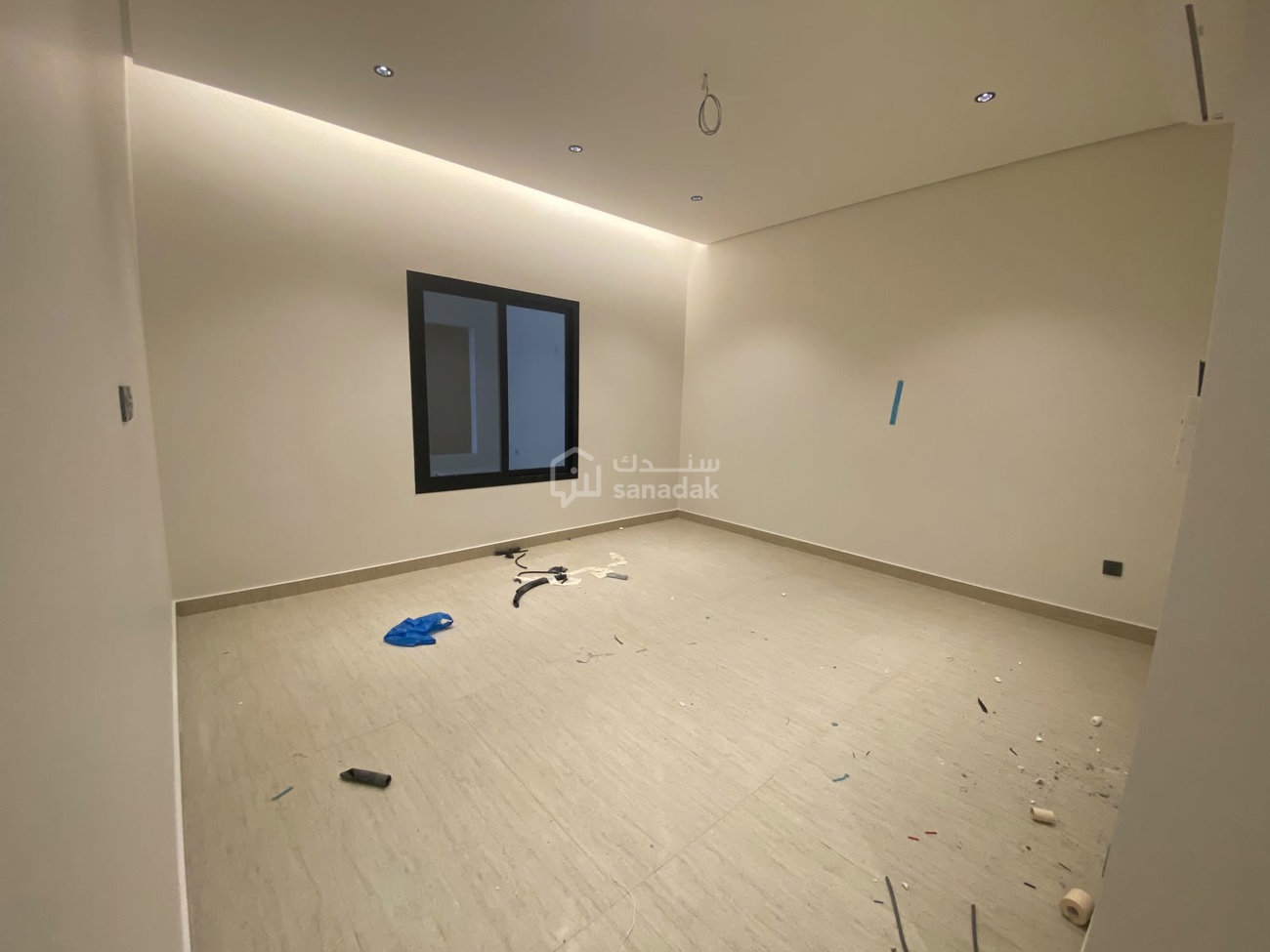 img-0