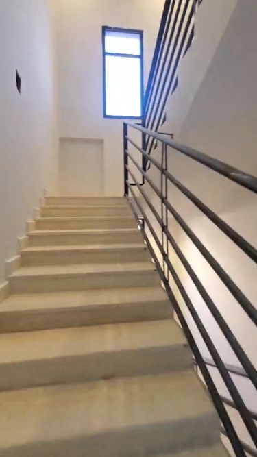 img-2
