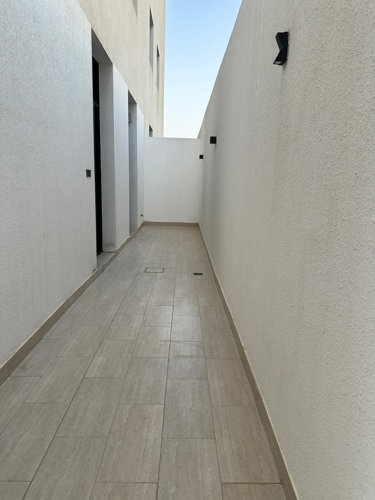 img-1