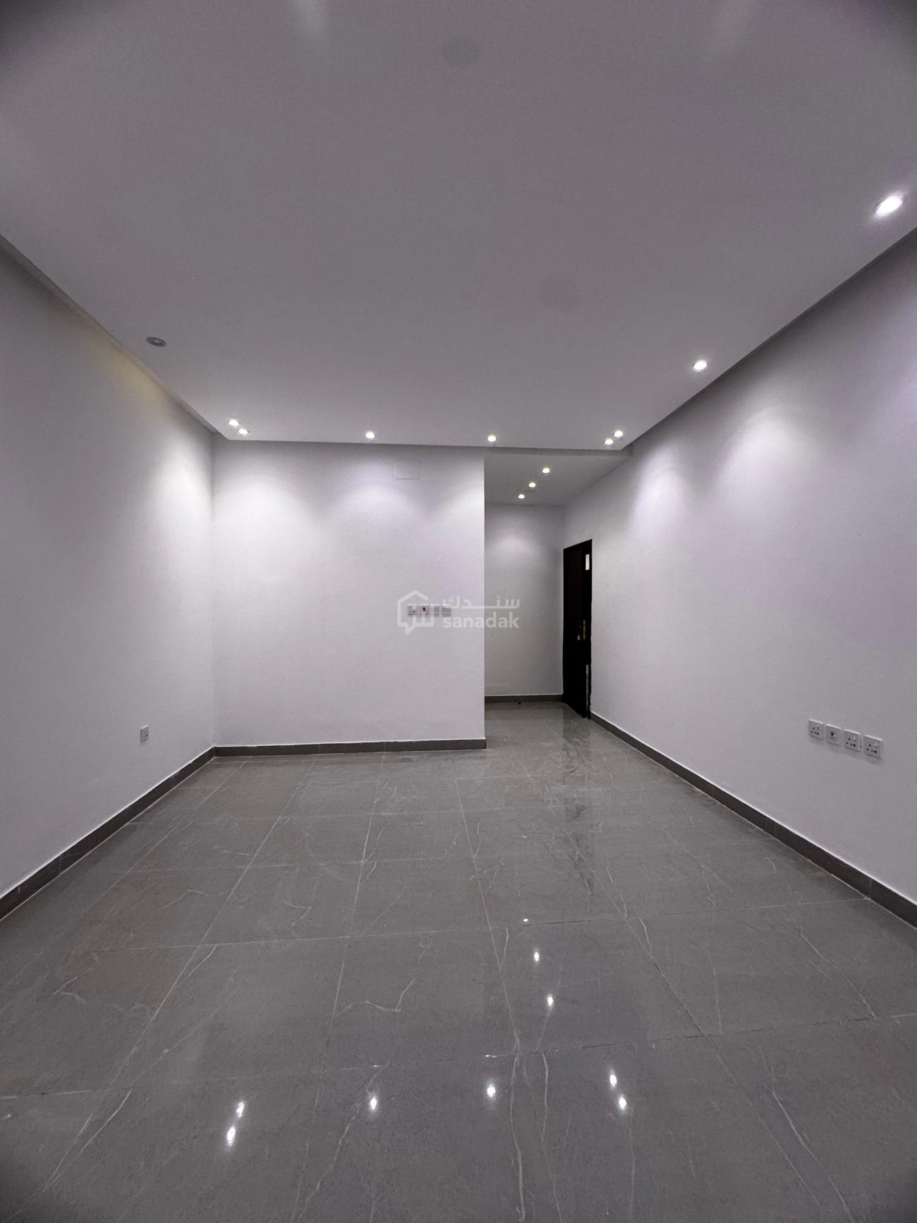 img-0