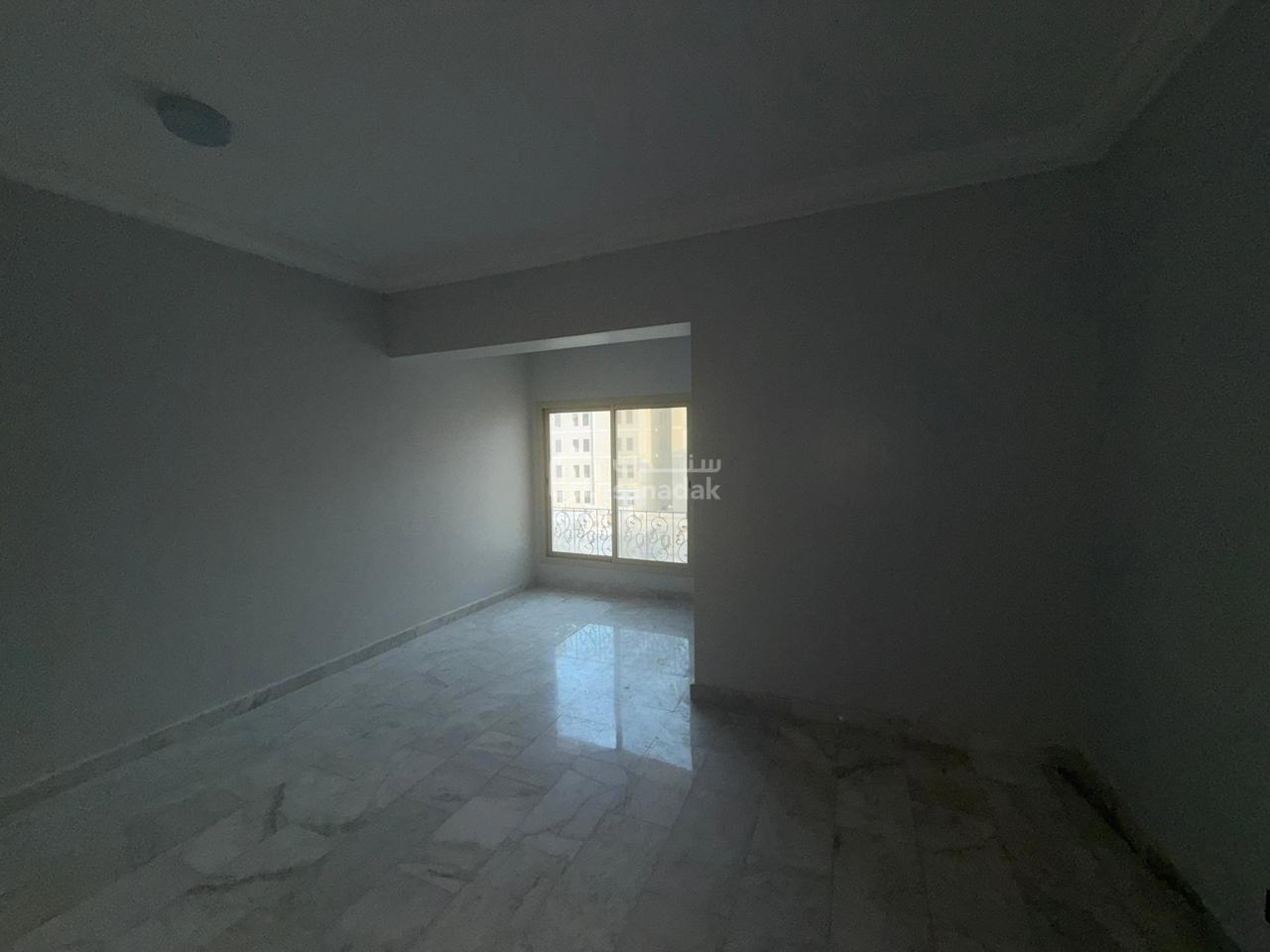 img-0