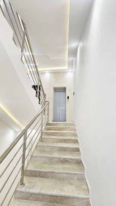 img-3