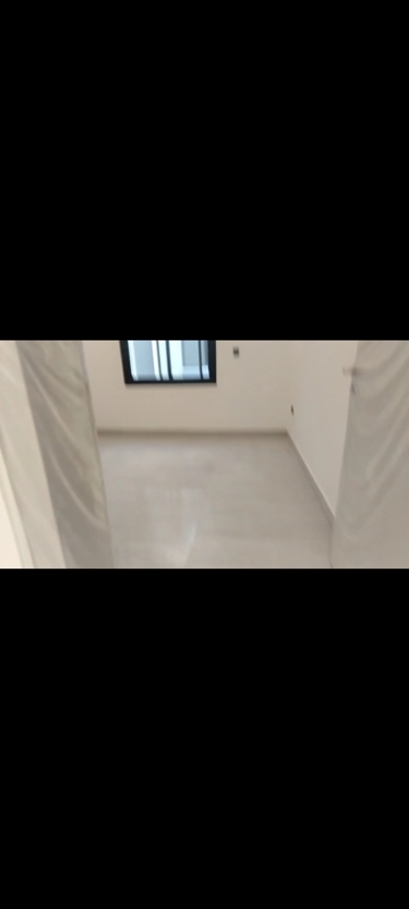 img-0