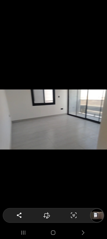 img-3