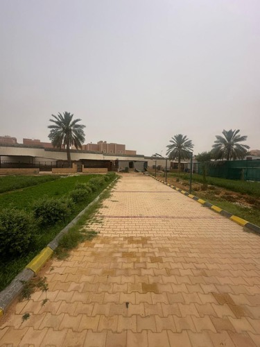 img-1