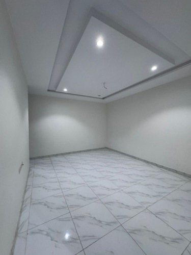 img-0