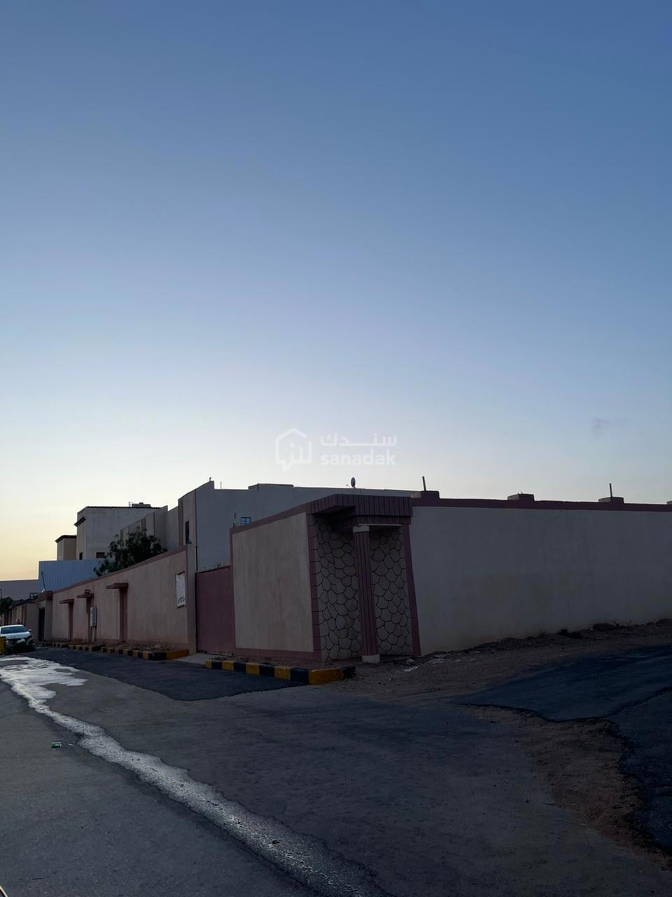 img-0