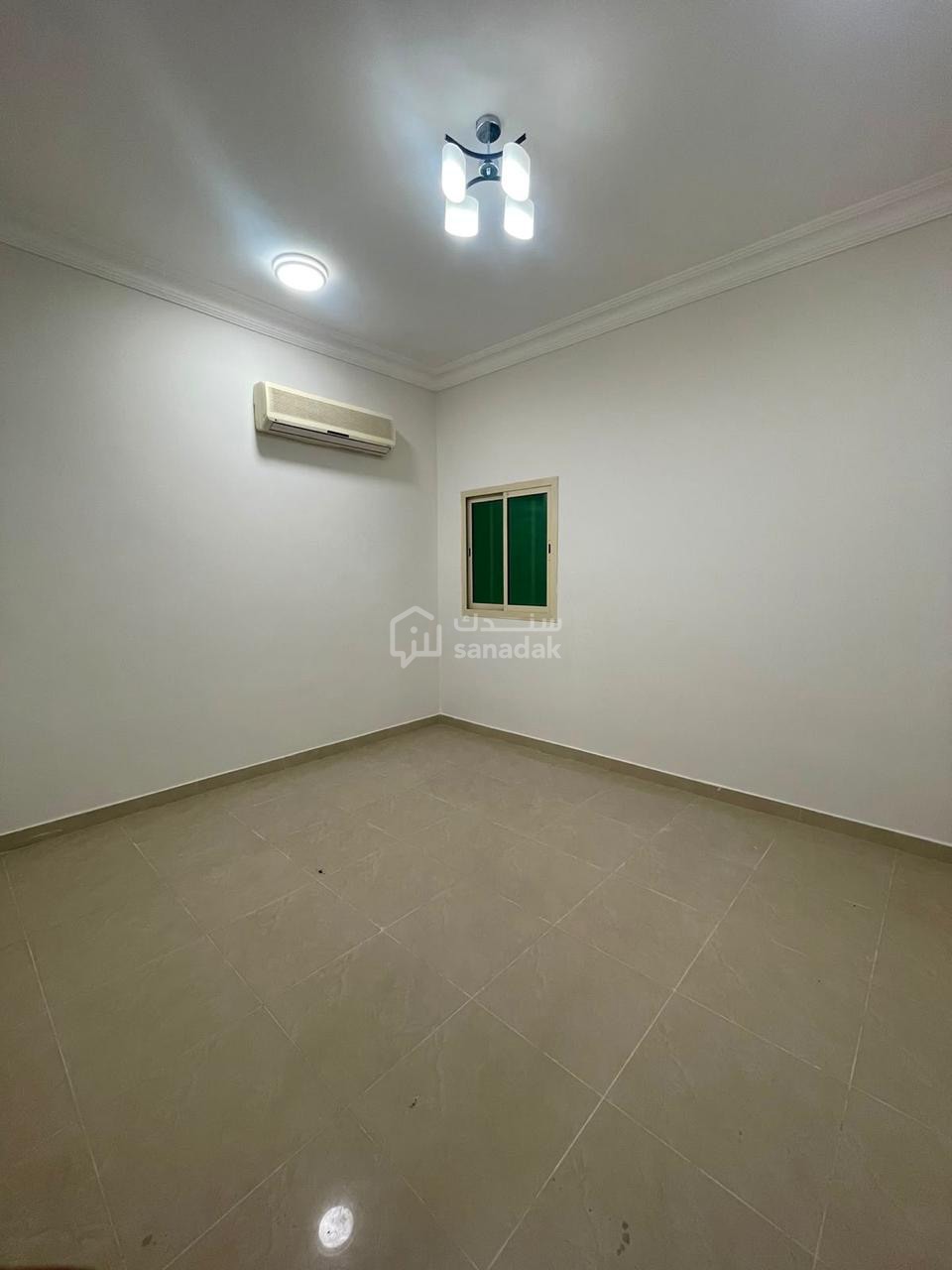 img-0