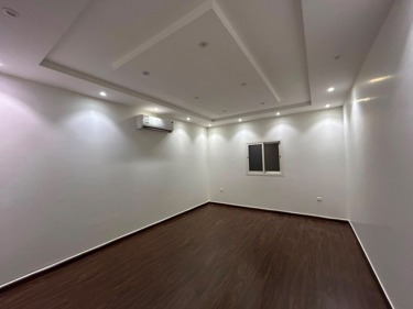 img-0