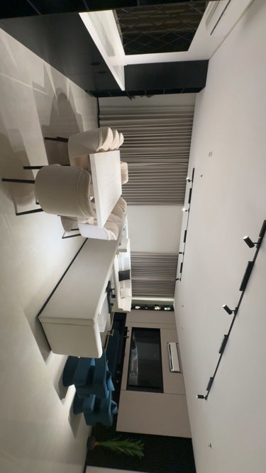 img-0