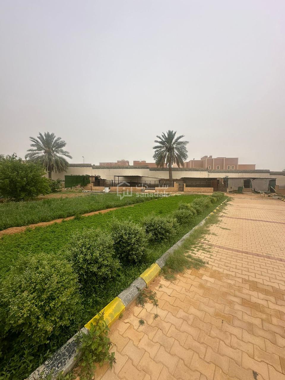 img-3