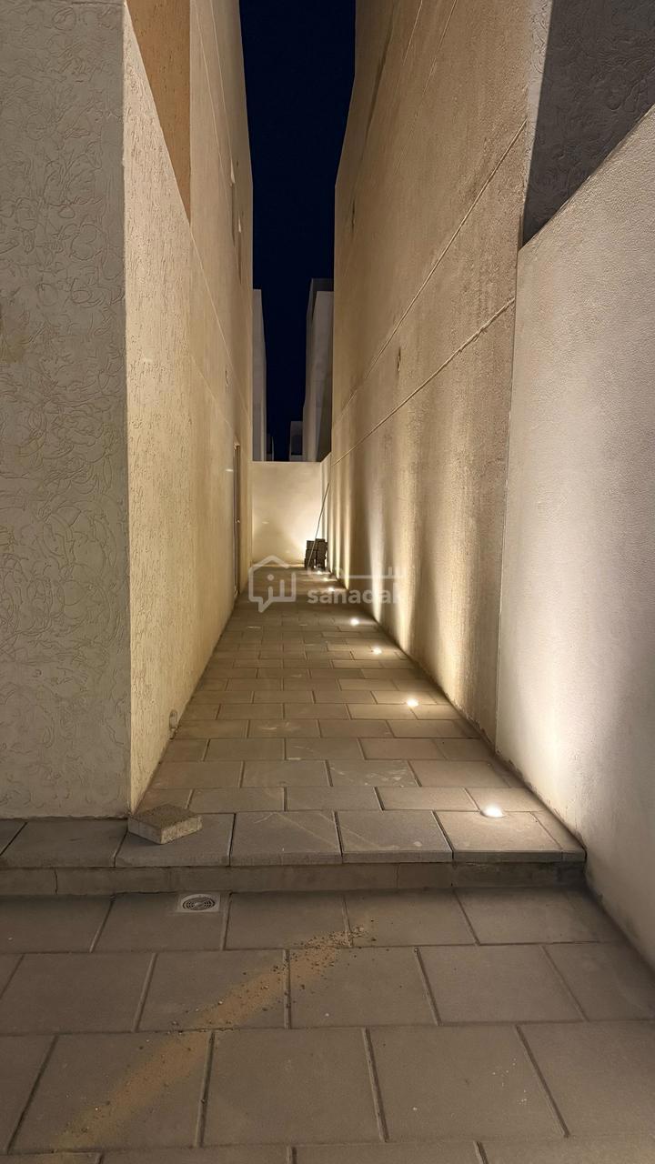 img-4