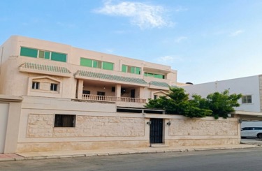 img-0